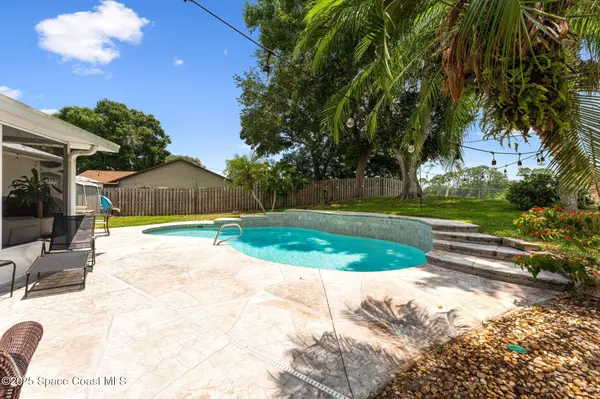740 Hunan ST NE, Palm Bay, FL 32907
