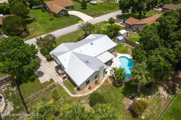 740 Hunan ST NE, Palm Bay, FL 32907