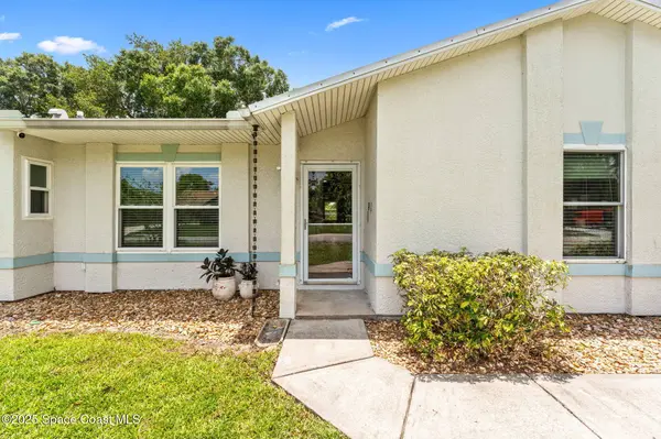 740 Hunan ST NE, Palm Bay, FL 32907