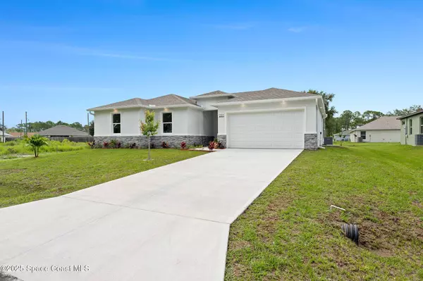 231 Sarah RD SW, Palm Bay, FL 32908