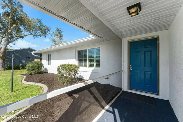 855 Americana BLVD NW, Palm Bay, FL 32907