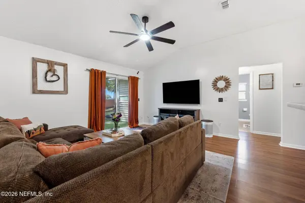 1699 JAYHAWK LN E, Jacksonville, FL 32221