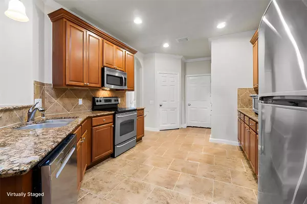 15 E Kentwick Place PL, Conroe, TX 77384