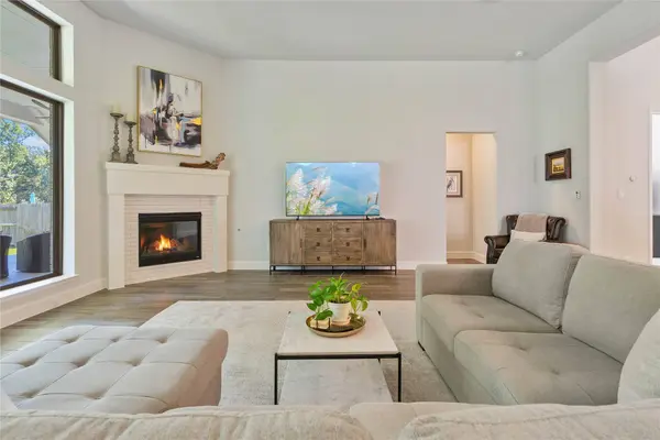 116 Hushed Nightfall CT, Willis, TX 77318