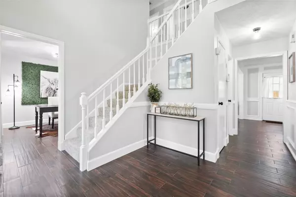 86 Rockridge DR, The Woodlands, TX 77381