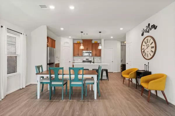 340 Honey Mesquite PATH, Conroe, TX 77318