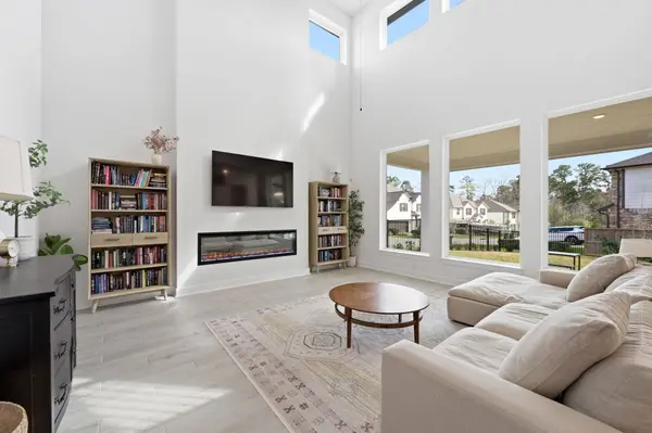 503 Carina Gaze DR, Conroe, TX 77318