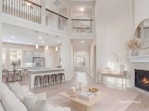 313 Serenata Woods TRL, Conroe, TX 77318