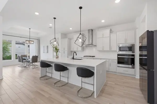 527 Carina Gaze DR, Conroe, TX 77318