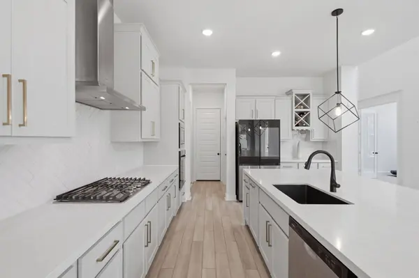 527 Carina Gaze DR, Conroe, TX 77318