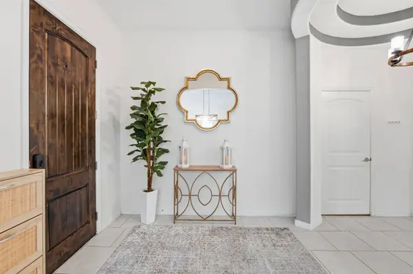 107 Brighton Woods CT, Conroe, TX 77318