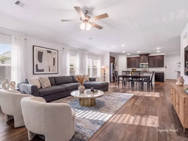 118 Violet Carson CT, Conroe, TX 77318