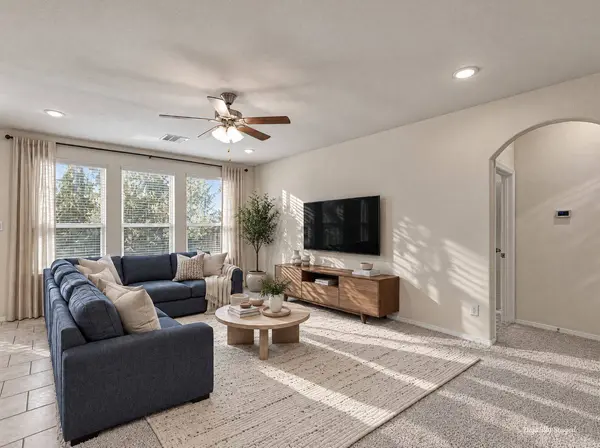 230 Elianne Lace CT, Conroe, TX 77318