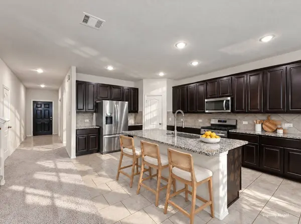230 Elianne Lace CT, Conroe, TX 77318