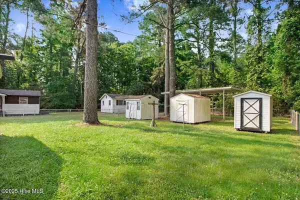 320 Dead End RD, Enfield, NC 27823