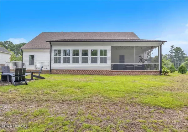 106 Roughleaf TRL, Hampstead, NC 28443