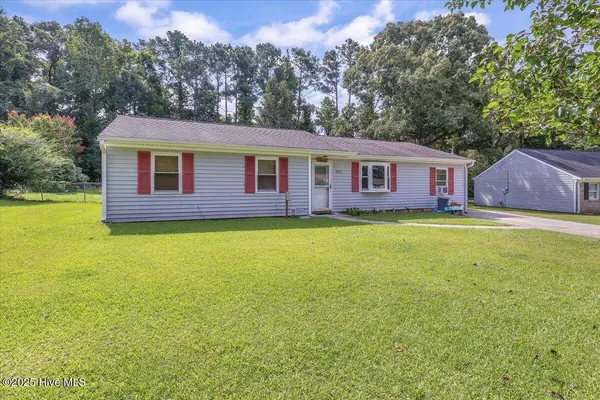 203 Devon CT, Jacksonville, NC 28546