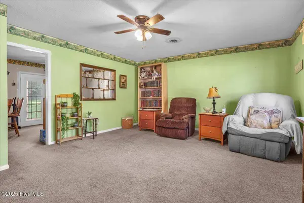 203 Devon CT, Jacksonville, NC 28546