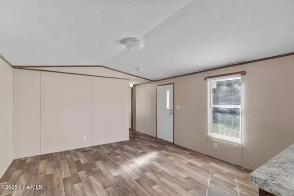 207 Patrick Alan LN, Jacksonville, NC 28540