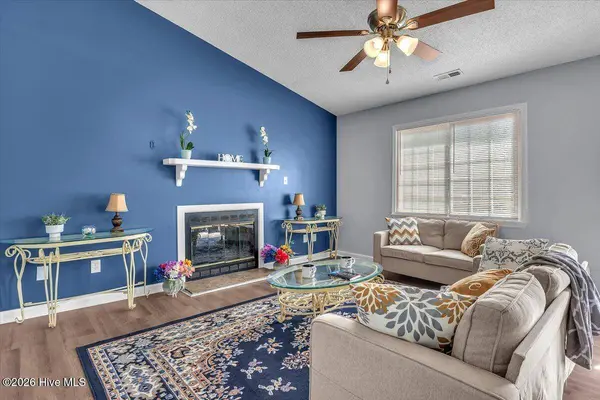 608 Calabash DR, Hubert, NC 28539