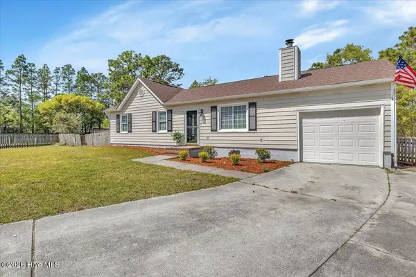 608 Calabash DR, Hubert, NC 28539