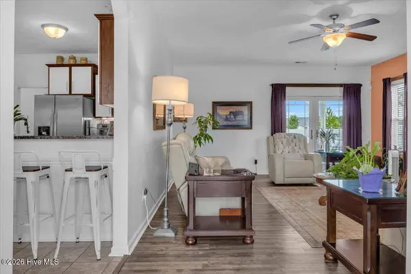 121 Buckhaven DR, Richlands, NC 28574