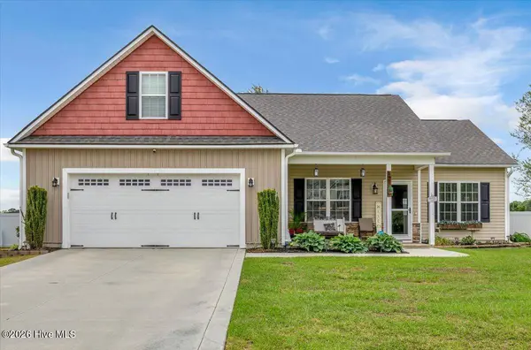 121 Buckhaven DR, Richlands, NC 28574