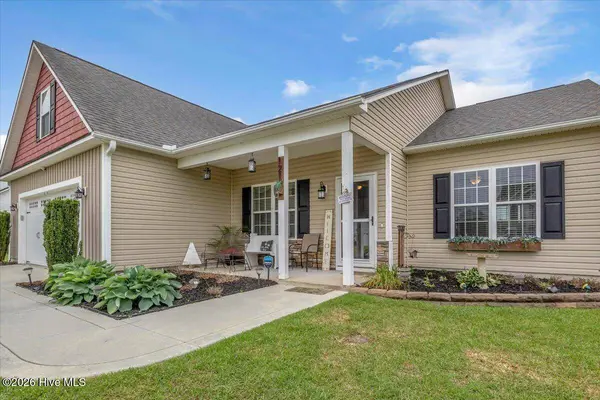 121 Buckhaven DR, Richlands, NC 28574