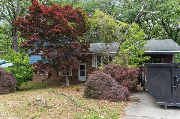 1421 Marlborough Road, Fayetteville, NC 28304