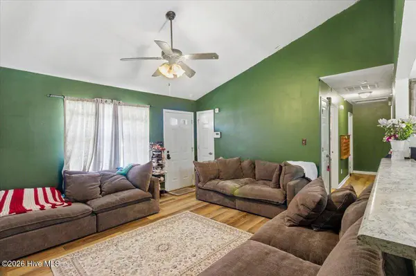 134 Parnell RD, Hubert, NC 28539