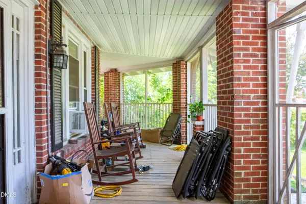 211 E Elm Street, Bladenboro, NC 28320