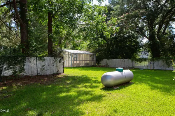 211 E Elm Street, Bladenboro, NC 28320