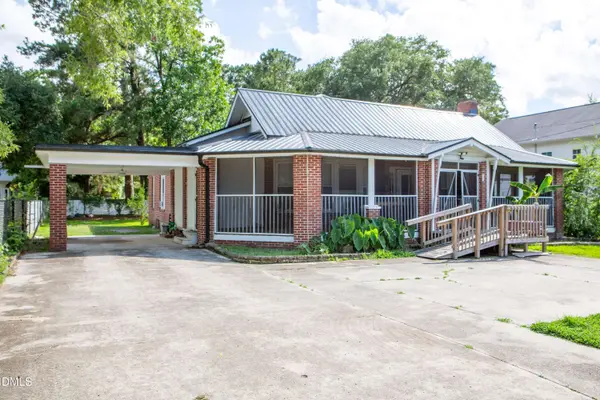 211 E Elm Street, Bladenboro, NC 28320