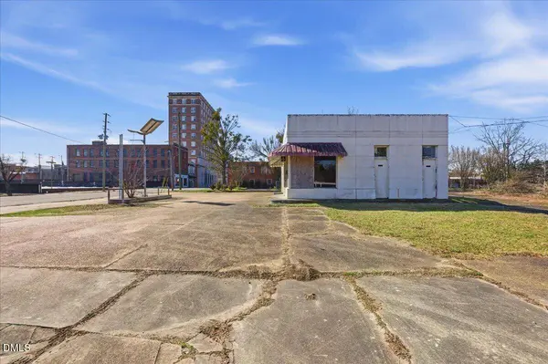 121 N James ST, Goldsboro, NC 27530