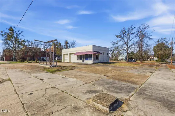 121 N James ST, Goldsboro, NC 27530