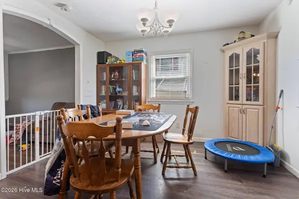 609 Francis CT, Spring Lake, NC 28390