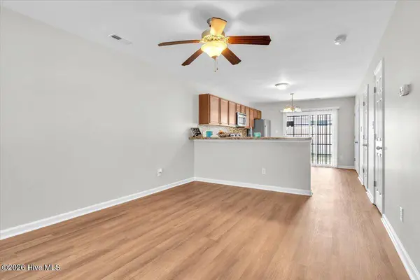 8007 Banister LOOP, Jacksonville, NC 28546