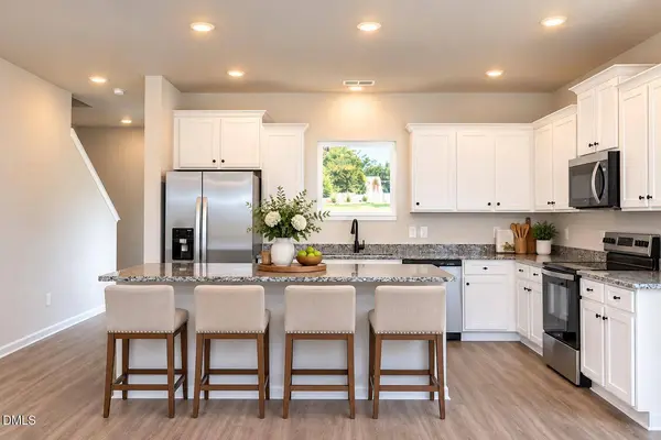 49 Neuse Hollow CT, Clayton, NC 27527