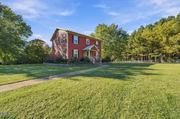 2259 Okeewemee Star RD, Troy, NC 27371