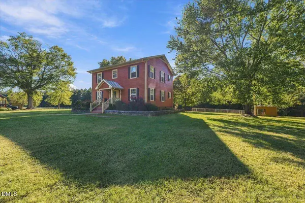 2259 Okeewemee Star RD, Troy, NC 27371