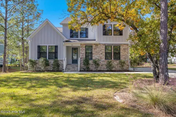 987 Ashburton RD SE, Bolivia, NC 28422