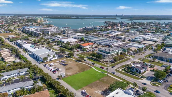 770 Bald Eagle, Marco Island, FL 34145