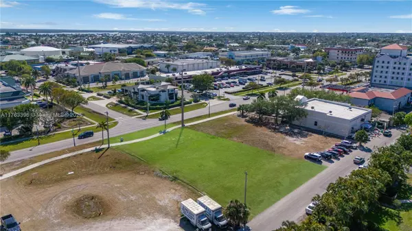 770 Bald Eagle, Marco Island, FL 34145