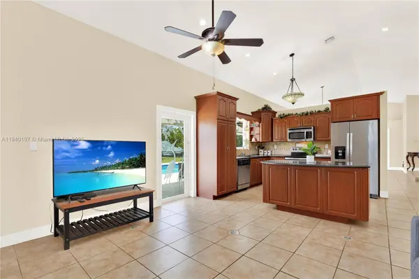 1641 NW 15th Ave, Homestead, FL 33030