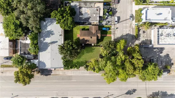 1121 NW 29th St, Miami, FL 33127