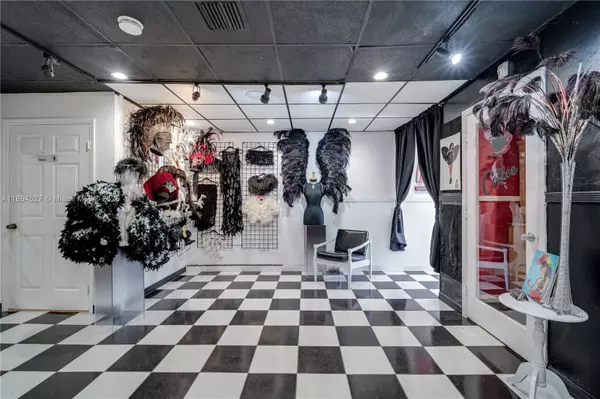 2900 NW 11th Ave, Miami, FL 33127