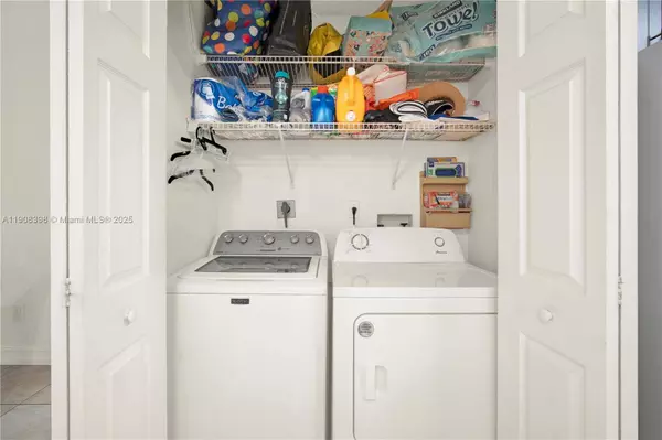 11037 SW 152nd Ct, Miami, FL 33196