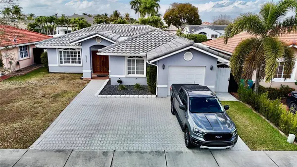16269 SW 78th Ter, Miami, FL 33193