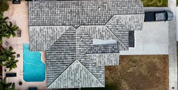 16269 SW 78th Ter, Miami, FL 33193