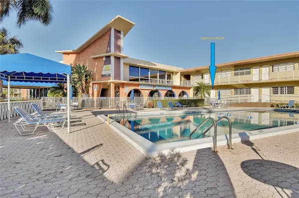 26 W Diplomat Pkwy #2229, Hallandale Beach, FL 33009